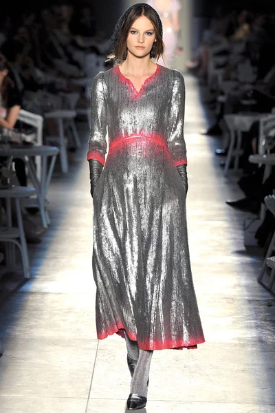 Look 44